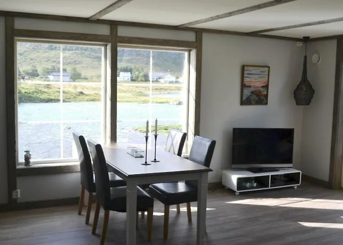 Fredvang Seahouse, Apartment A
